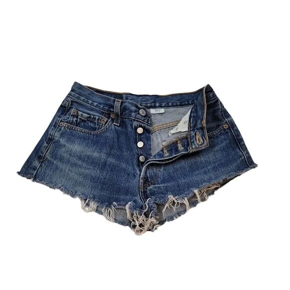 Levis 501 Button Fly 100% Cotton Raw Hem Denim Shorts Size 26 - Picture 1 of 7